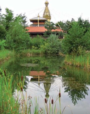 Eintägige Reise zum Nepal Pavillon und Himalaya Garten Wiesent bei Regensburg